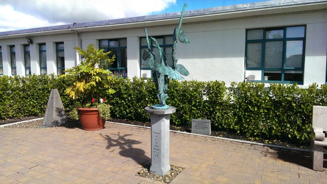 Paediatrics Department Remembrance Garden GUH - Children of Lir statue by John Behan
